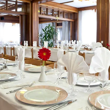 Dante Hotel